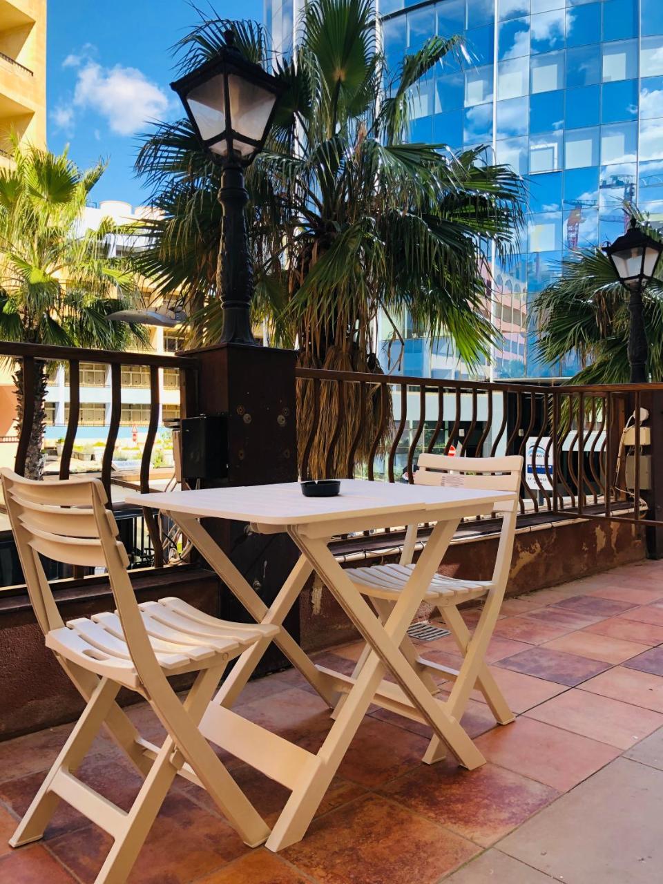Napoli Suites Studios Aparthotel Saint Julian's ภายนอก รูปภาพ