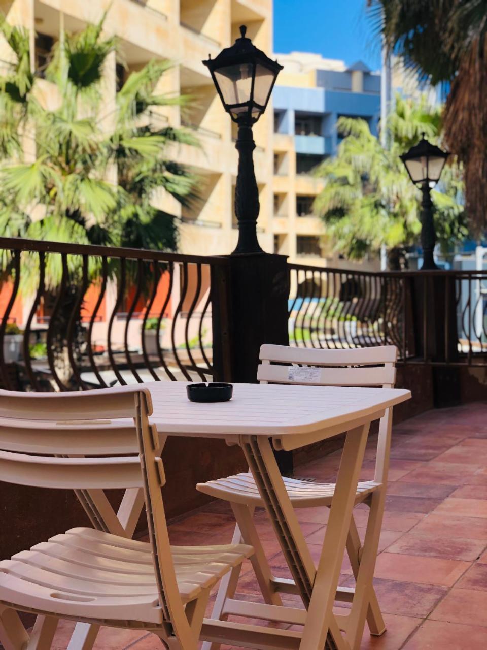 Napoli Suites Studios Aparthotel Saint Julian's ภายนอก รูปภาพ